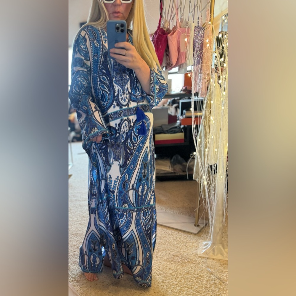 Bleu Baby Silk Maxi Dress In Mixed Media Designed In Italy - Picture 7 of 8